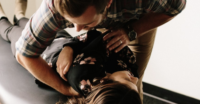 When Should You See a Chiropractor vs a Physical Therapist? image