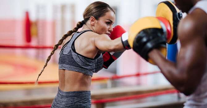 When Should You See a Chiropractor vs a Physical Therapist? image